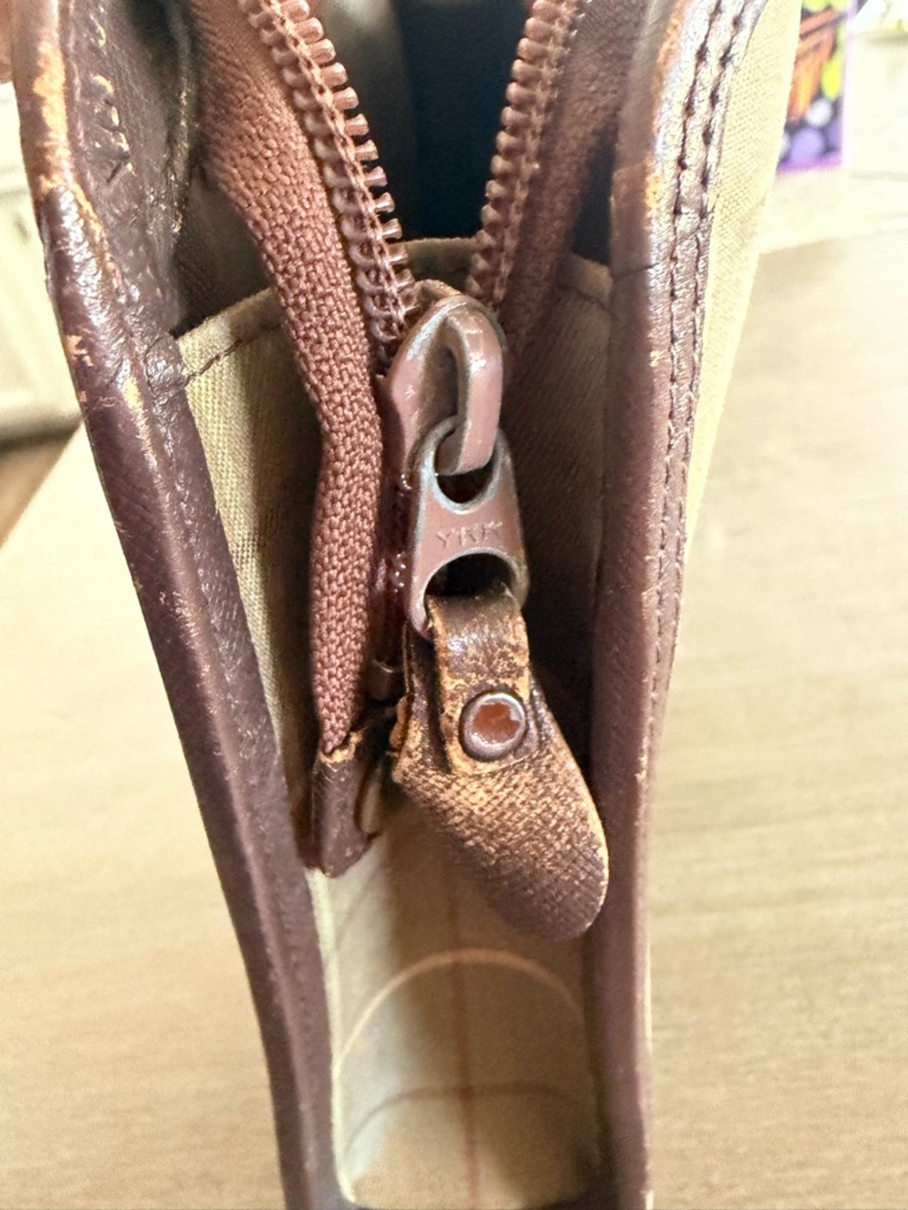 Vintage Burberry Clutch - Picture 9 of 10
